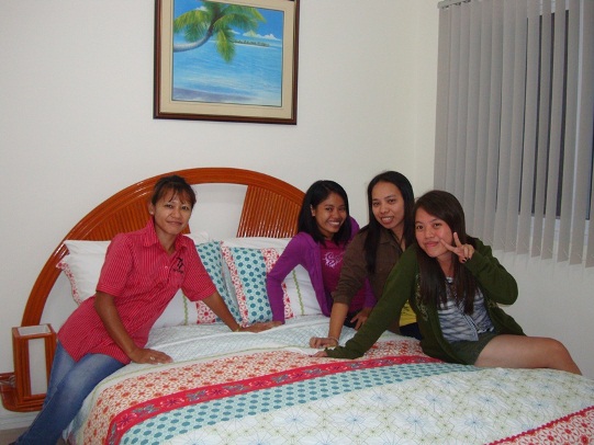 Always happy guests at Tartaruga's, our beds give the best nights rest